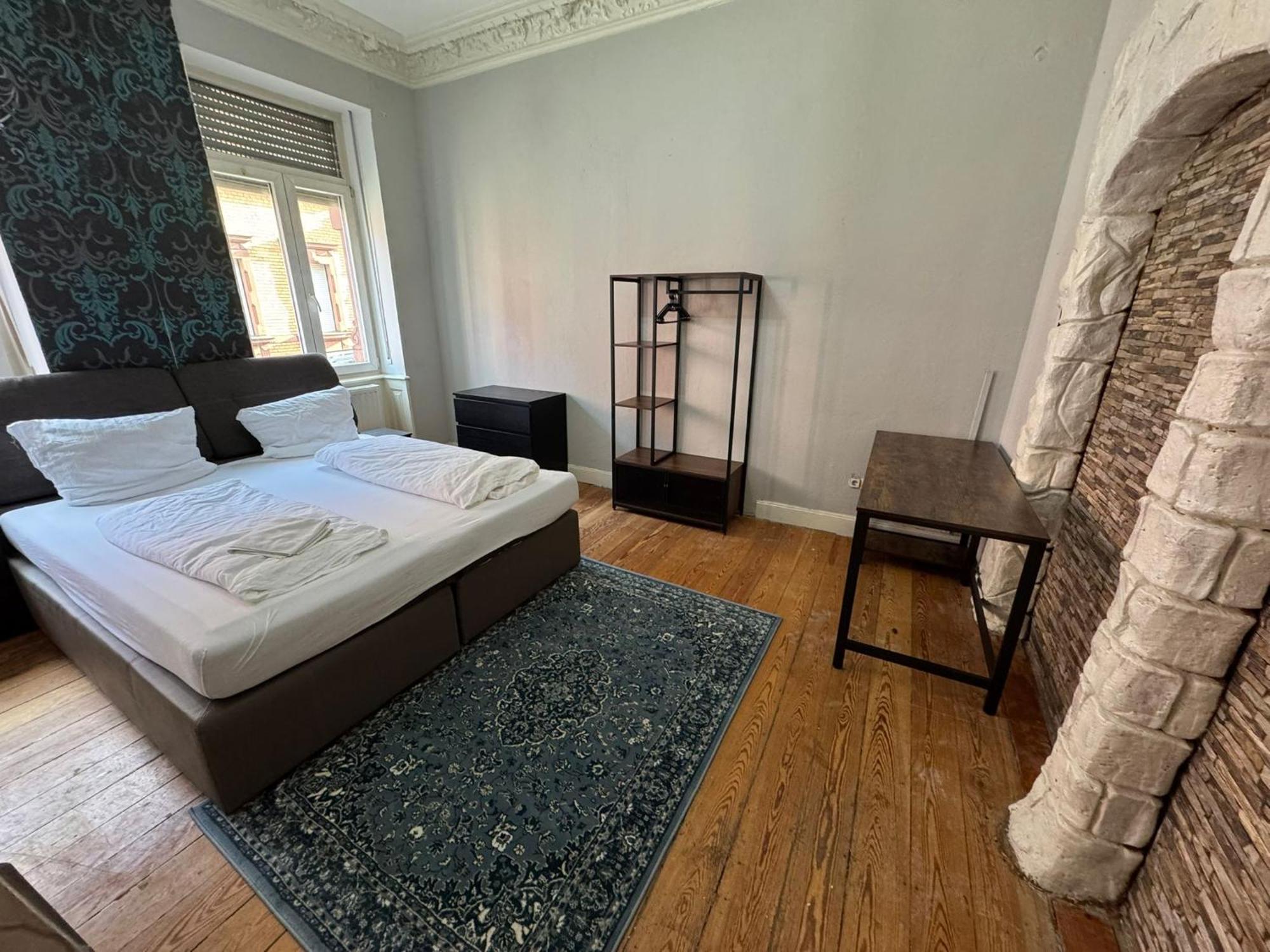 Zimmer In Kaiserslautern Habitación foto